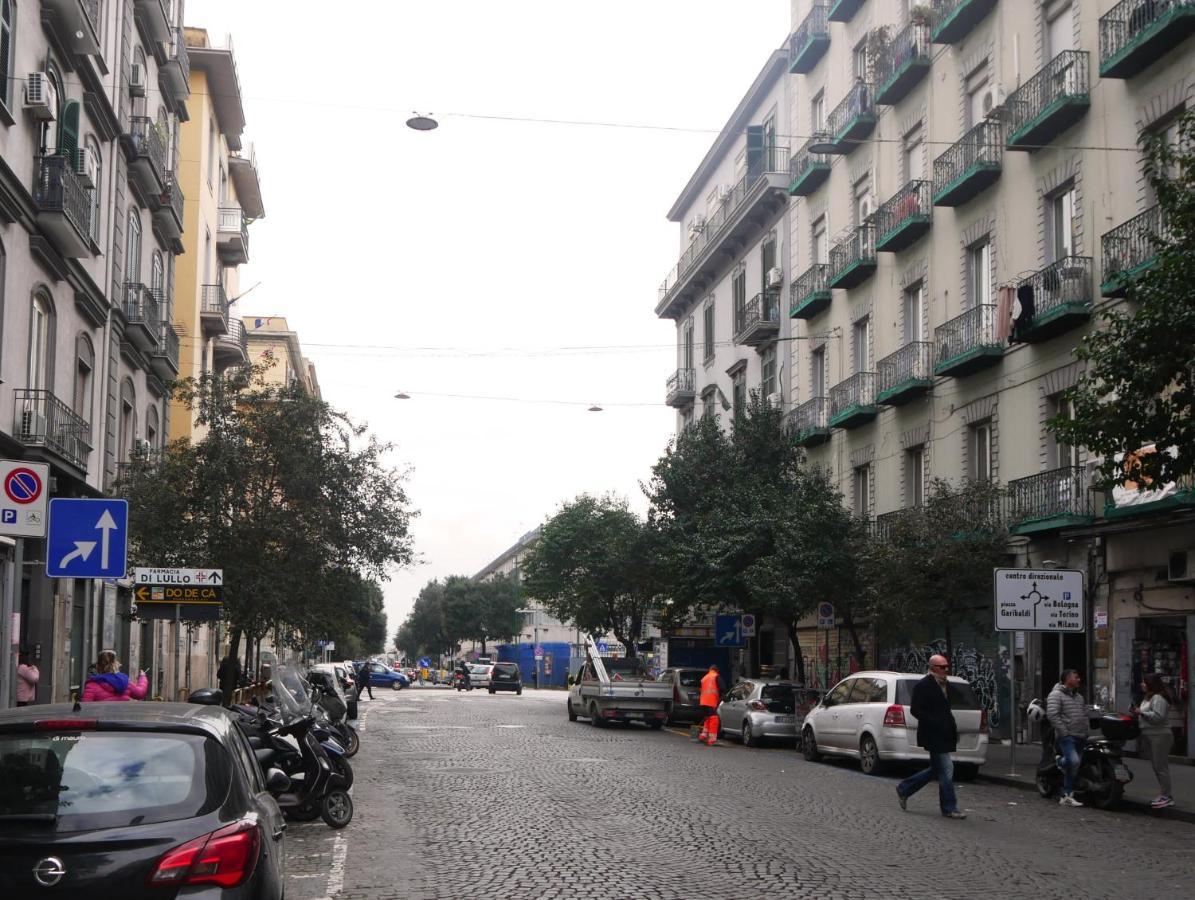 Firenze32 Acomodação com café da manhã Nápoles Exterior foto